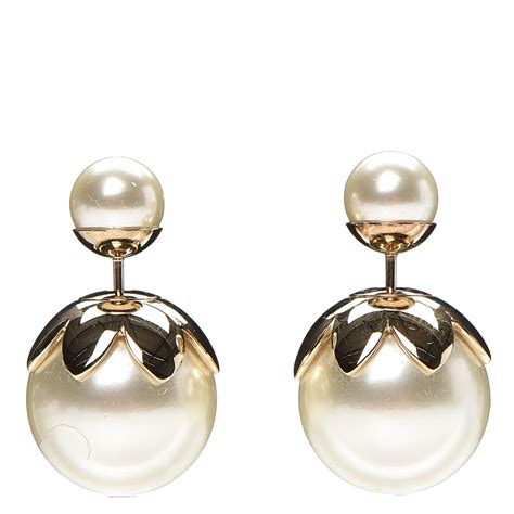 dior earings pearl|dior mise en earrings.